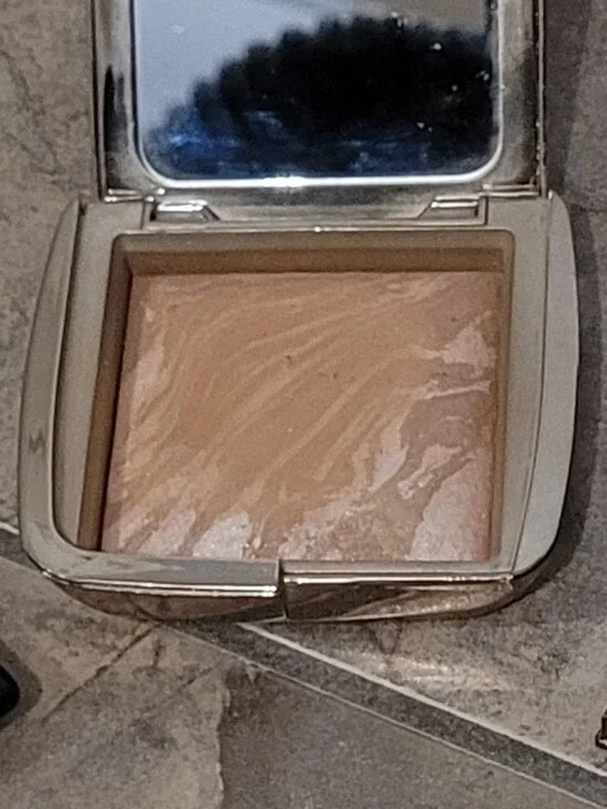 Makeup Bundle - Picture 5 of 6